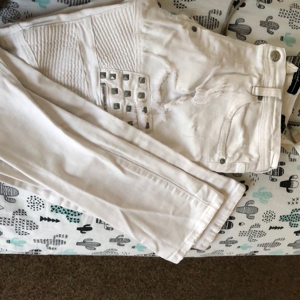 Men’s white studded jeans